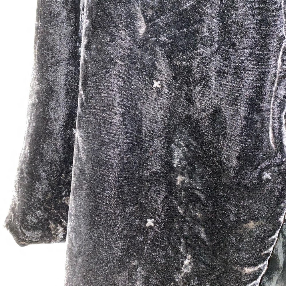 Beautiful vintage Laura Ashley silk velvet opera coat - Picture 4 of 5
